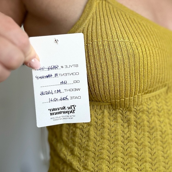 Sweater Knit Textured Cami with Tie Front Detail - Picture 7 of 8